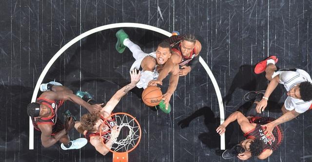 文班亚马砍下41分马刺力克公牛迎连胜