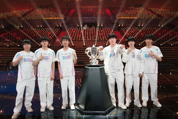 过去的遗憾只会让我变得更强：Bin在夺冠发布会