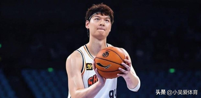 上海男篮客场险胜新疆 雨中马拉松赛创21连胜纪